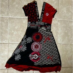 Desigual Dress 
Size S
Mini
Red and black
All offers are accepted
